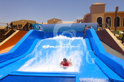 人工造浪設(shè)備